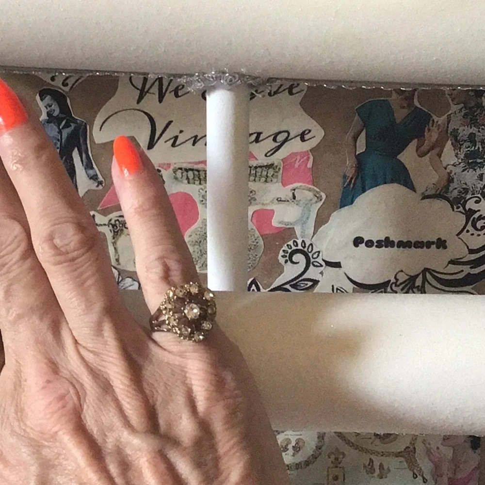 Antique beautiful crown ring - Picture 5 of 11